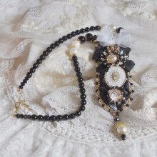 Vintage Sacred Black Haute-Couture halskæde broderet med Swarovski-krystaller, organza-bånd og Miyuki-perler